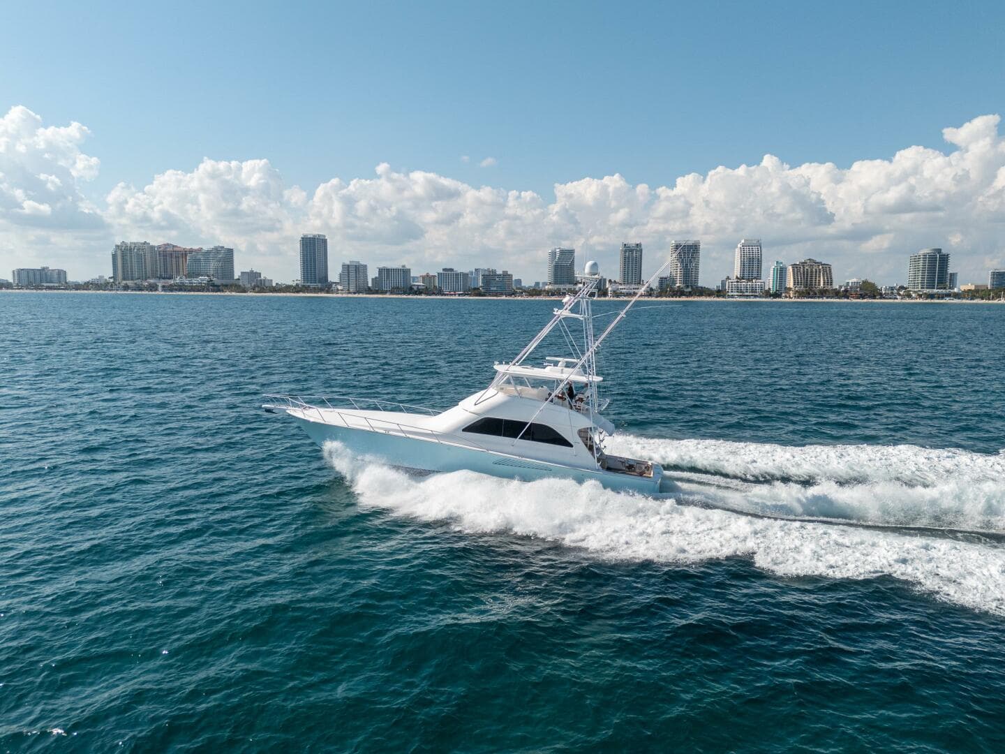 2006 Viking 68 Convertible — photo 13