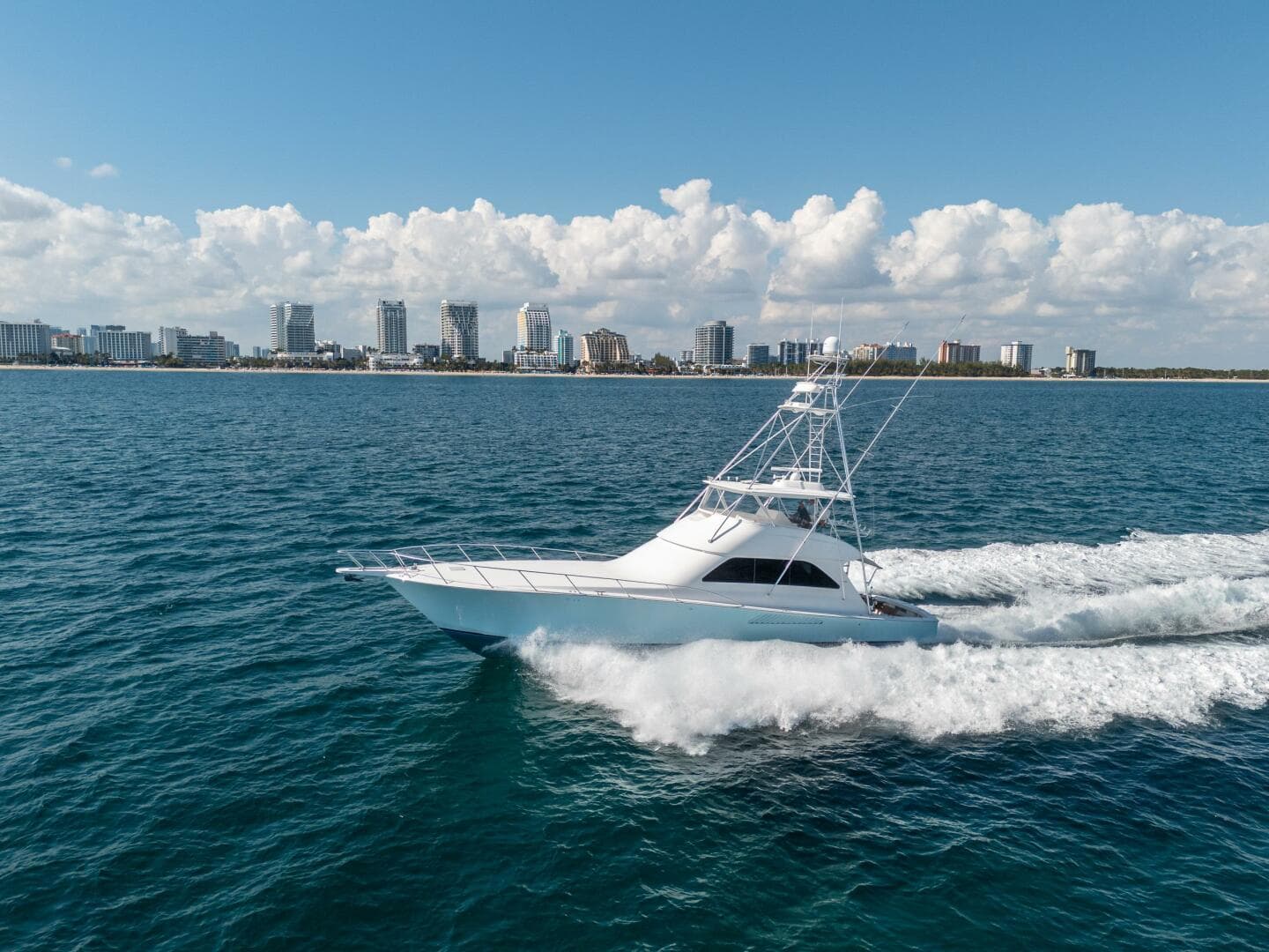 2006 Viking 68 Convertible — photo 14