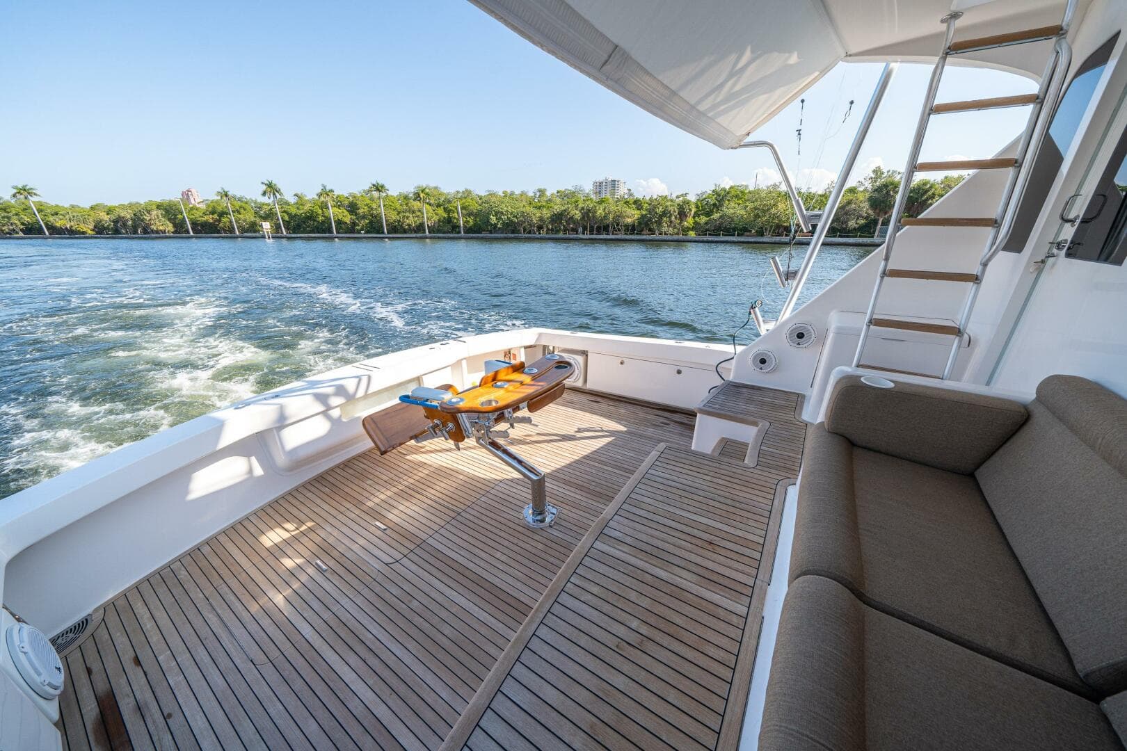 2006 Viking 68 Convertible — photo 56