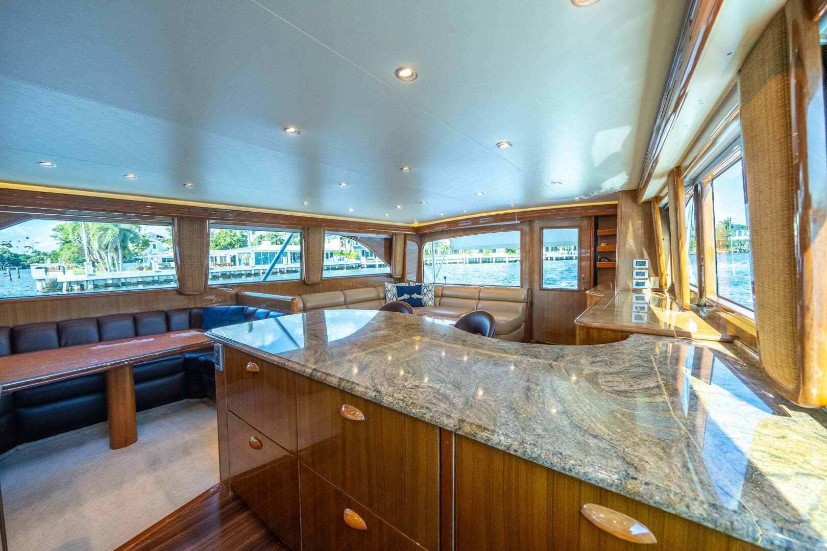 2006 Viking 68 Convertible — photo 26