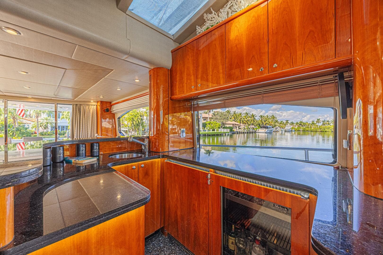 2006 Sunseeker 75 Yacht — photo 22