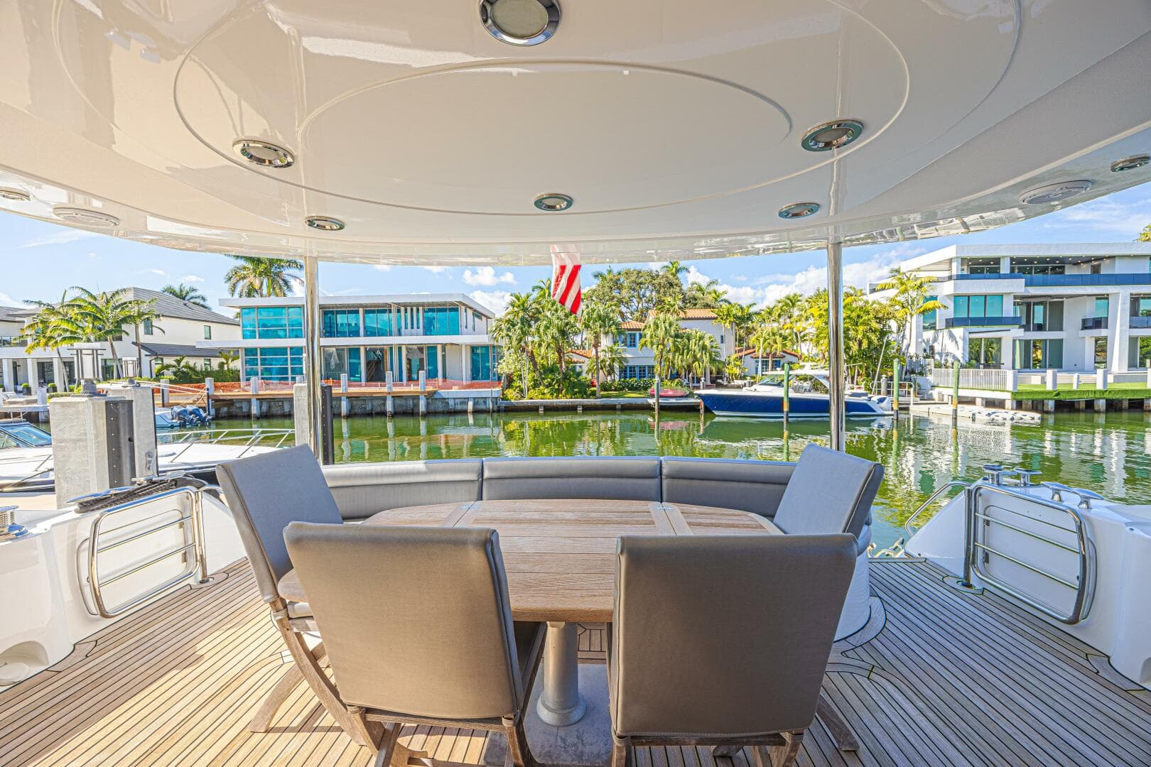 2006 Sunseeker 75 Yacht — photo 16