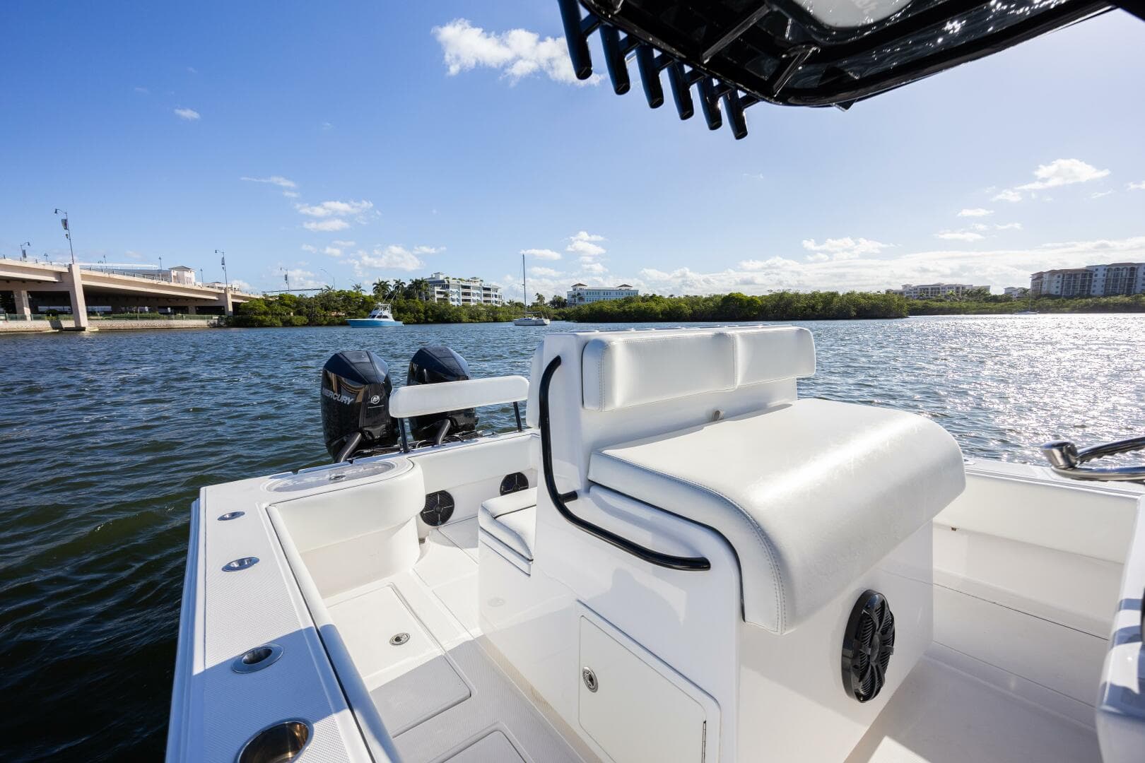 2019 Seahunter Floridian 28 — photo 12