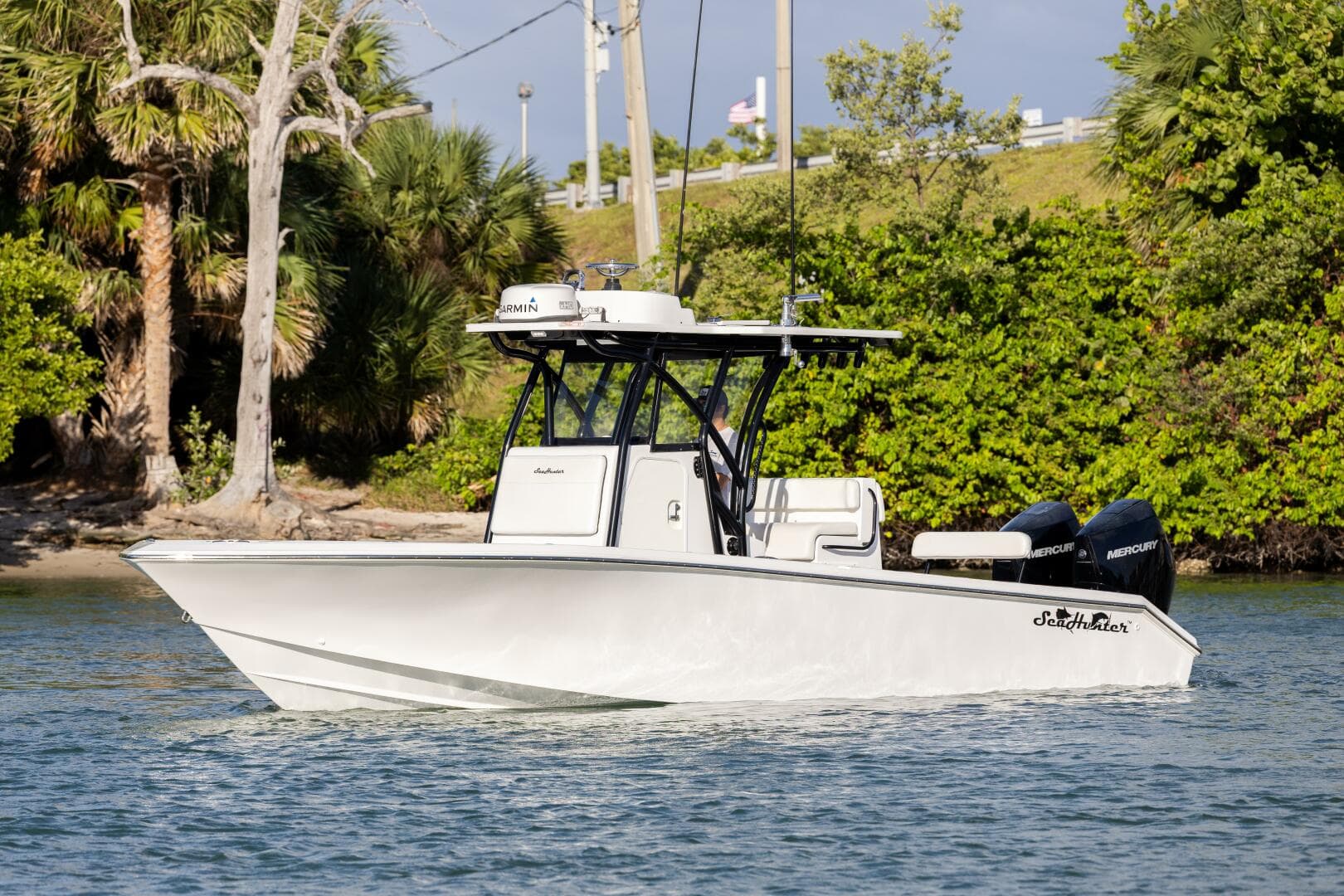 2019 Seahunter Floridian 28 — photo 24