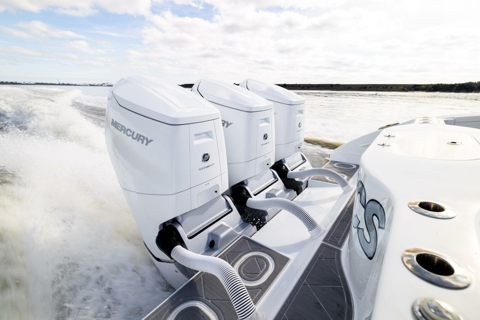 2024 Yellowfin — photo 25