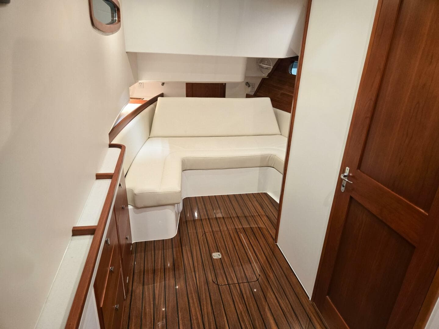 2023 Mjm 4 — photo 17