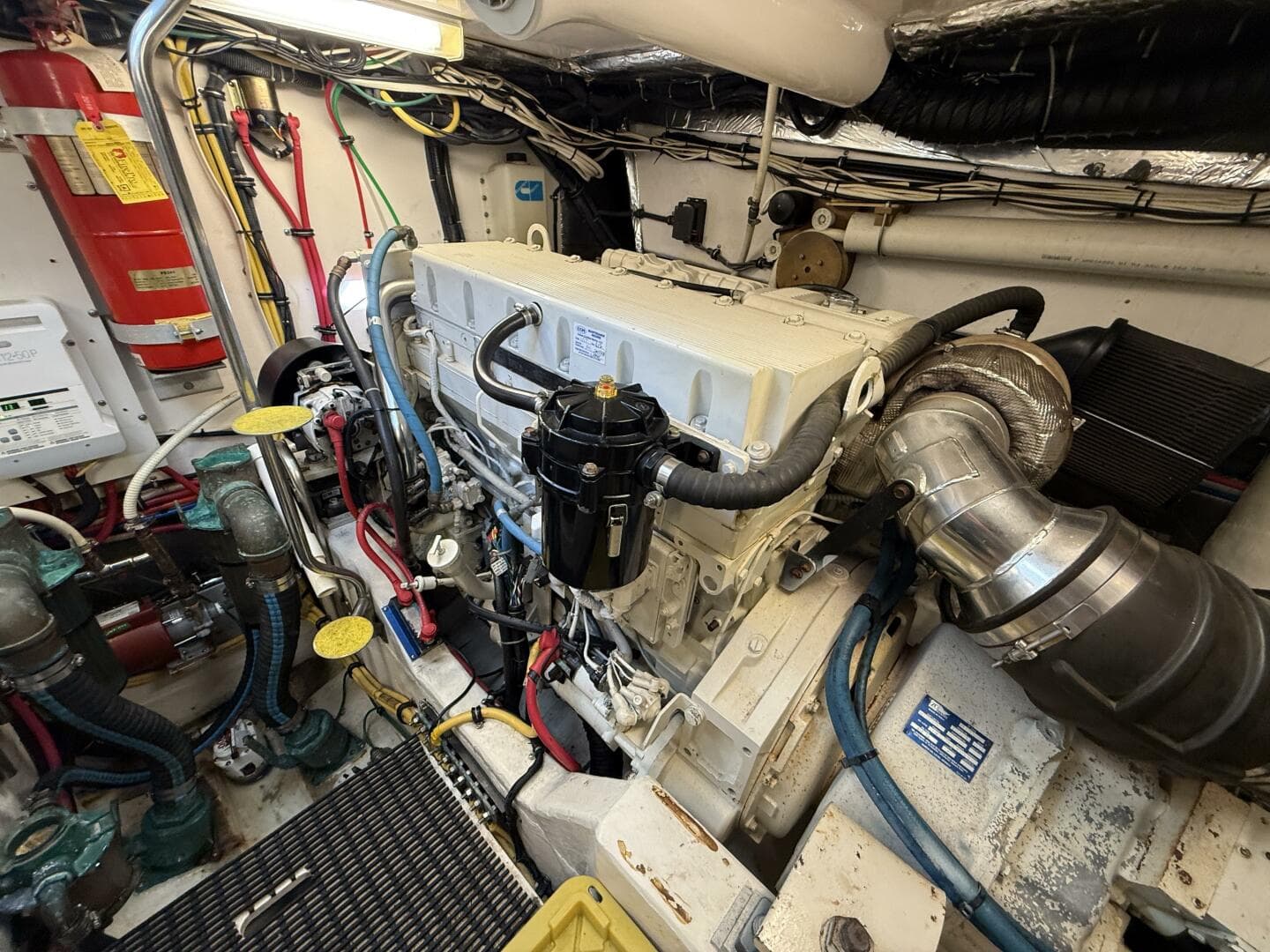 2004 Tiara Yachts 4200 Open — photo 17