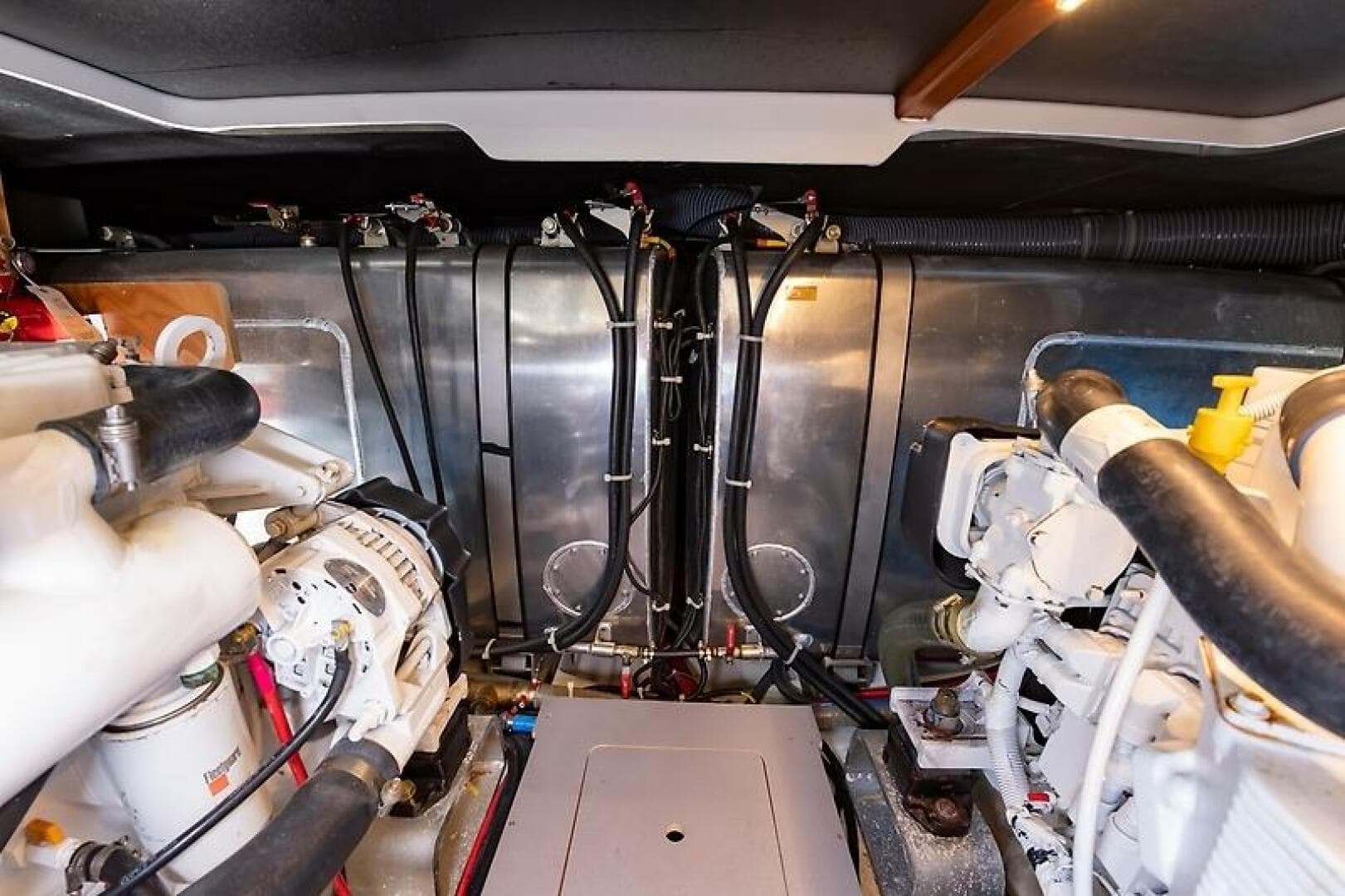 2022 Beneteau Swift Trawler — photo 58