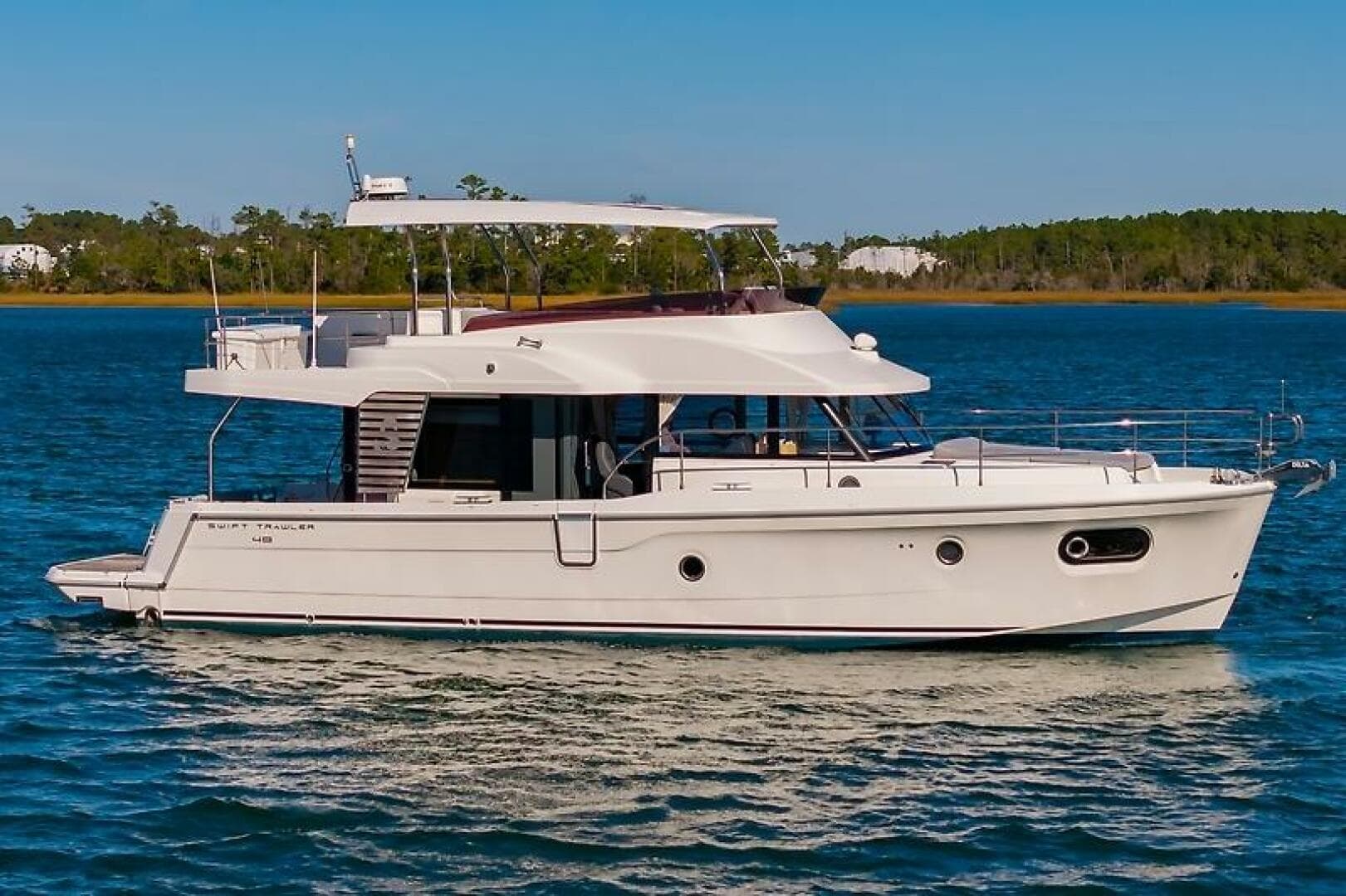 2022 Beneteau Swift Trawler — photo 65