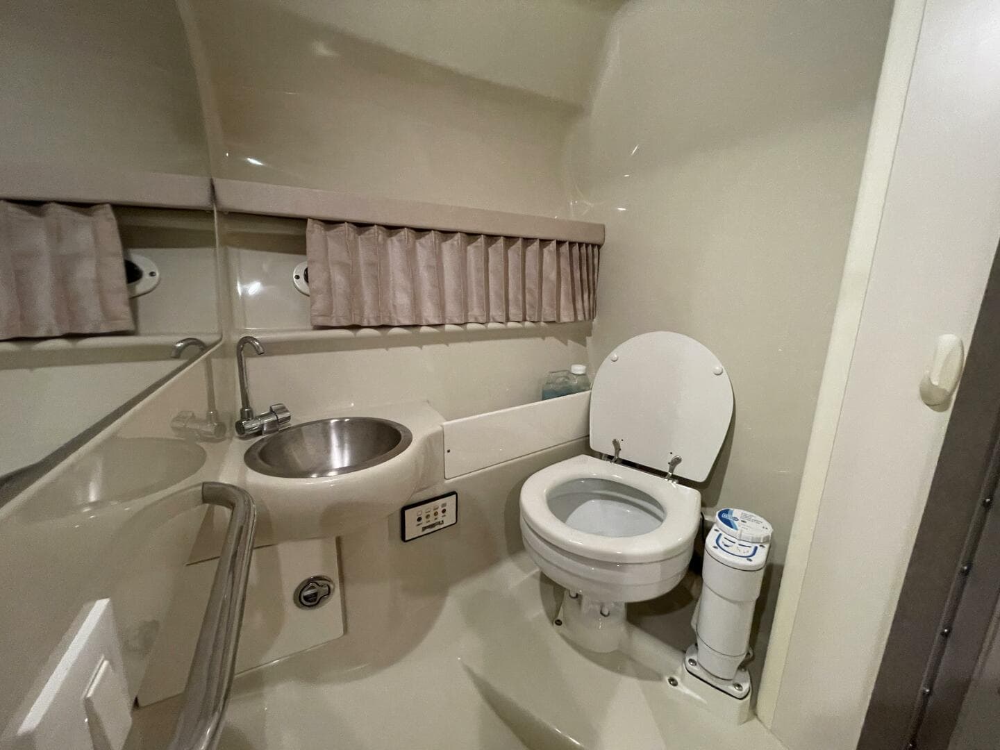 2006 Formula 280 SS — photo 54