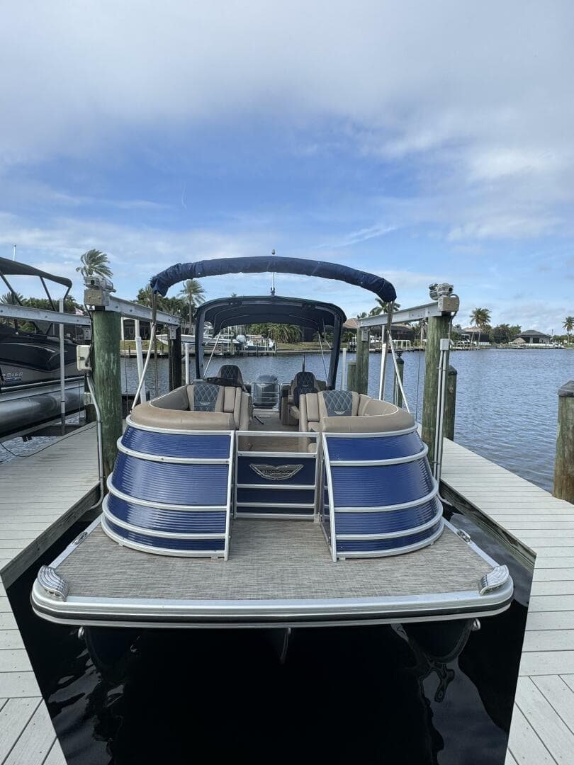 2021 Bennington — photo 2