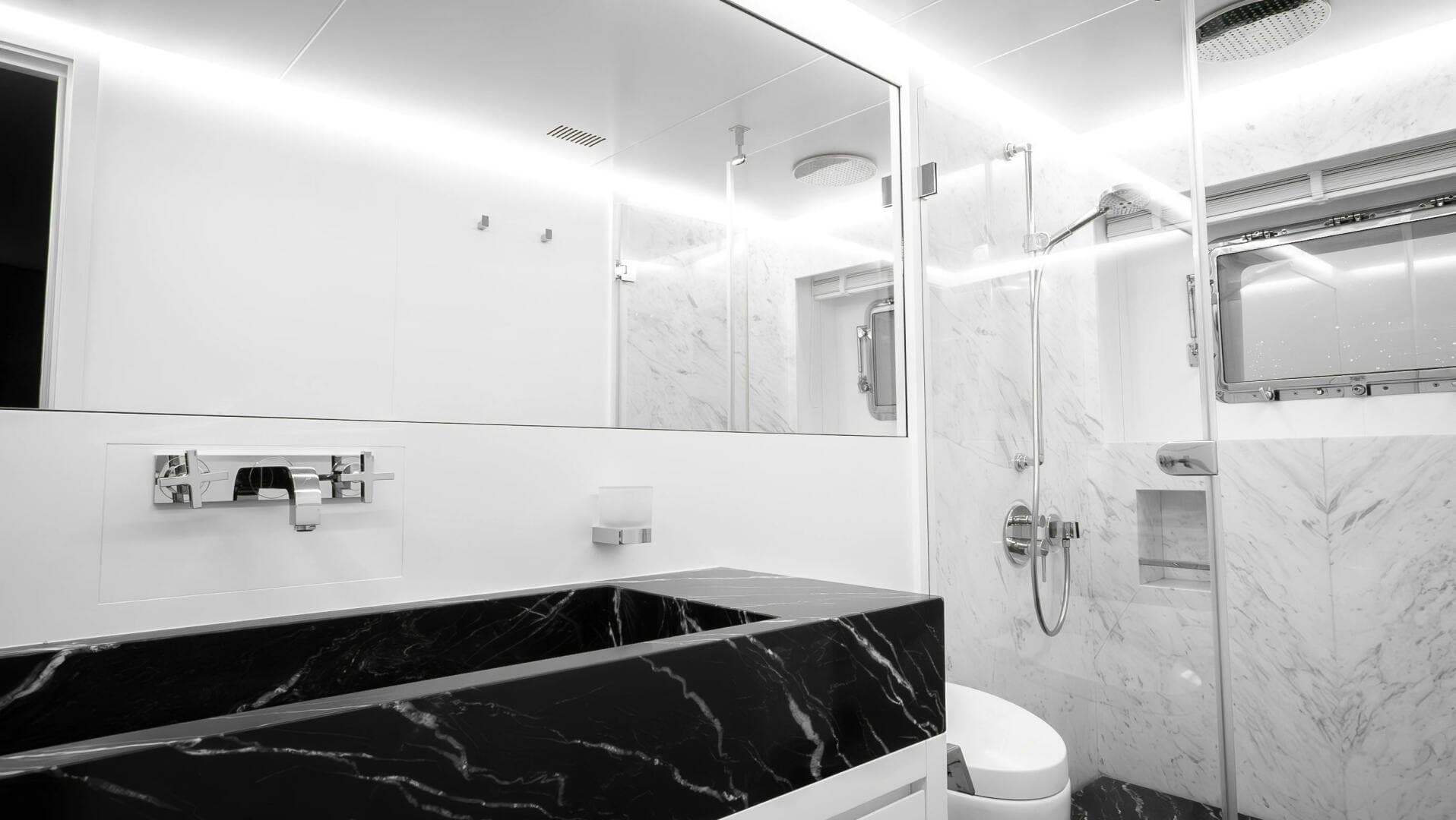 2025 Numarine 32 Xp — photo 29