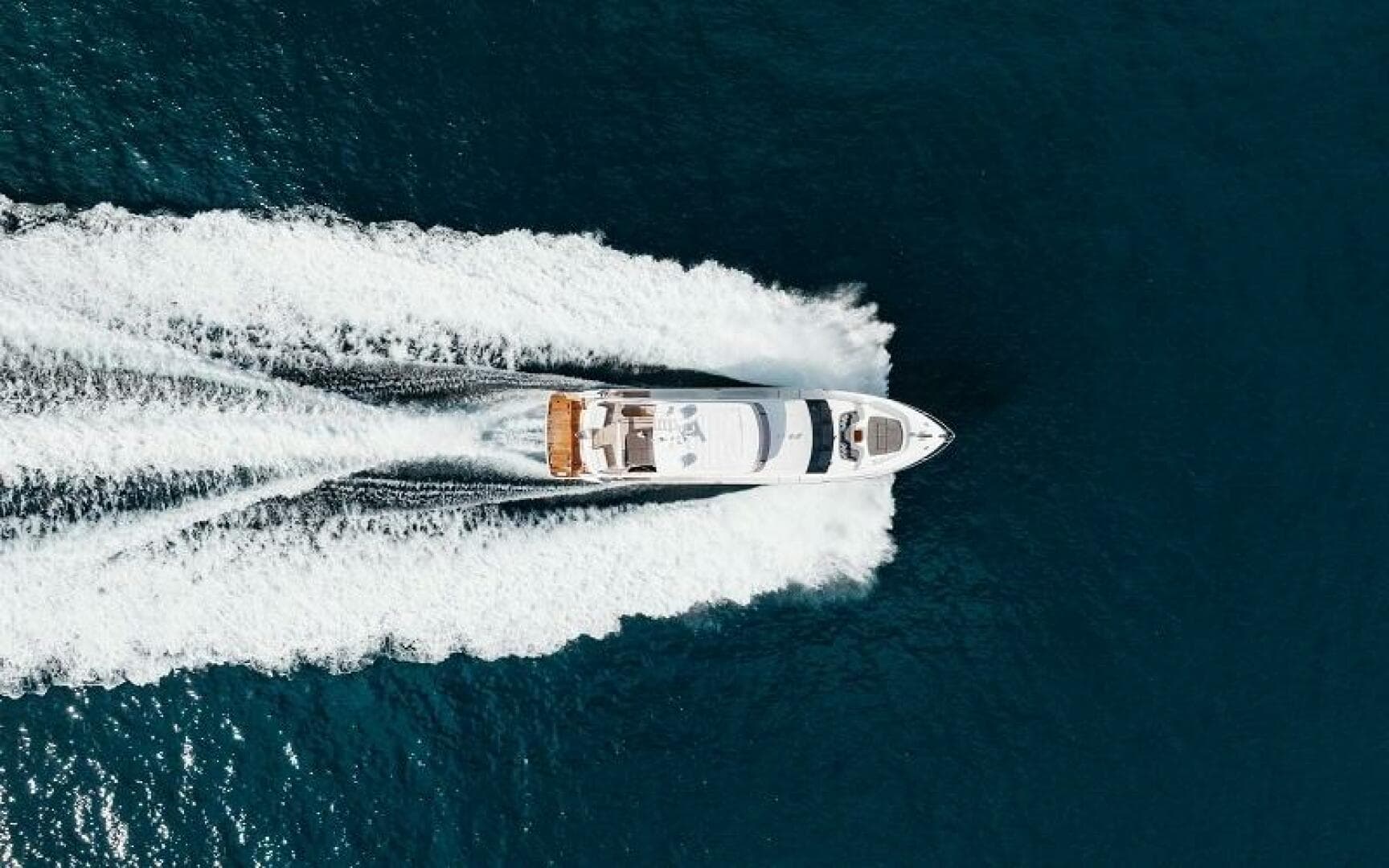 2017 Princess 75 — photo 28