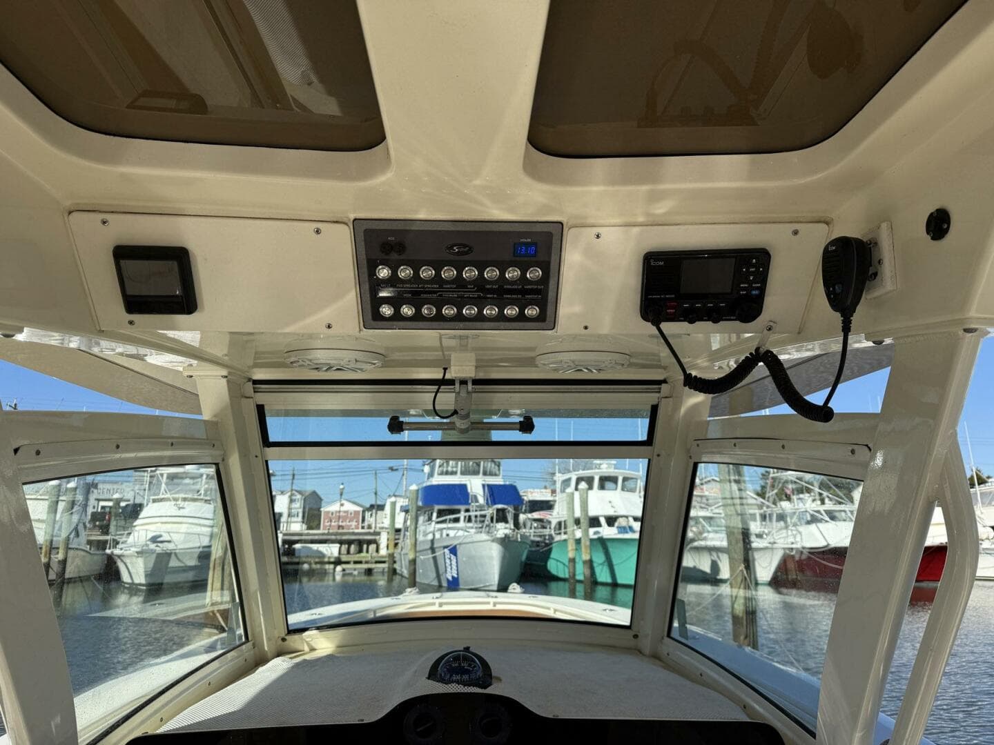 2018 Scout 350 LXF — photo 11