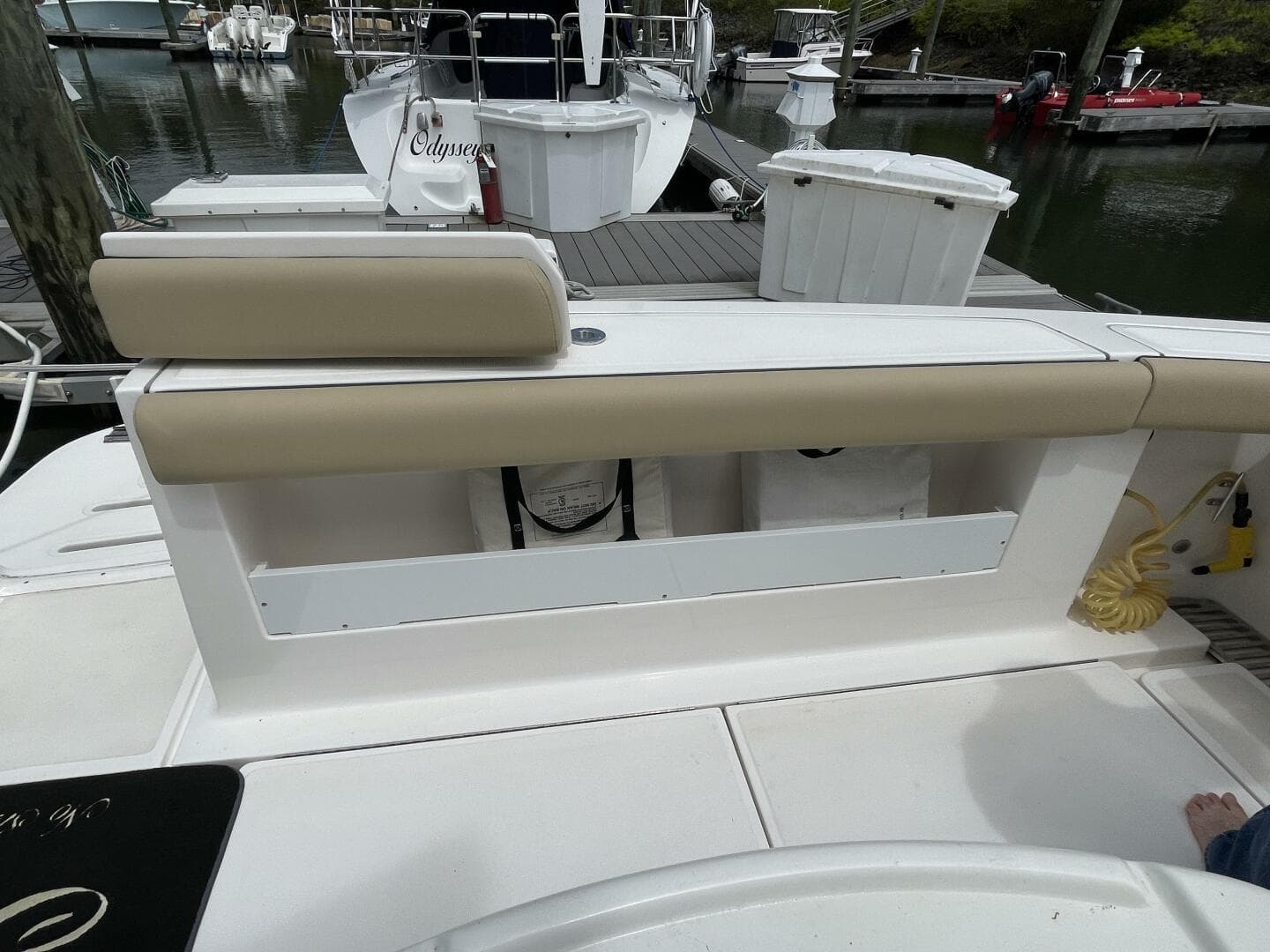 2009 Tiara Yachts 4200 Open — photo 14