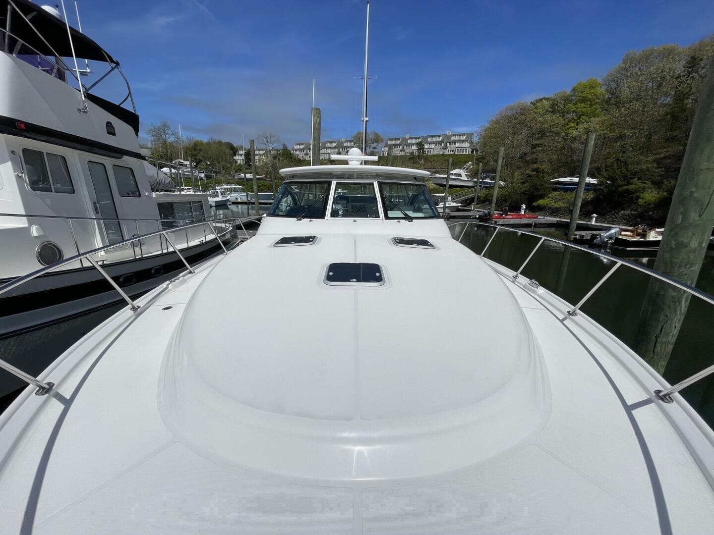 2009 Tiara Yachts 4200 Open — photo 10