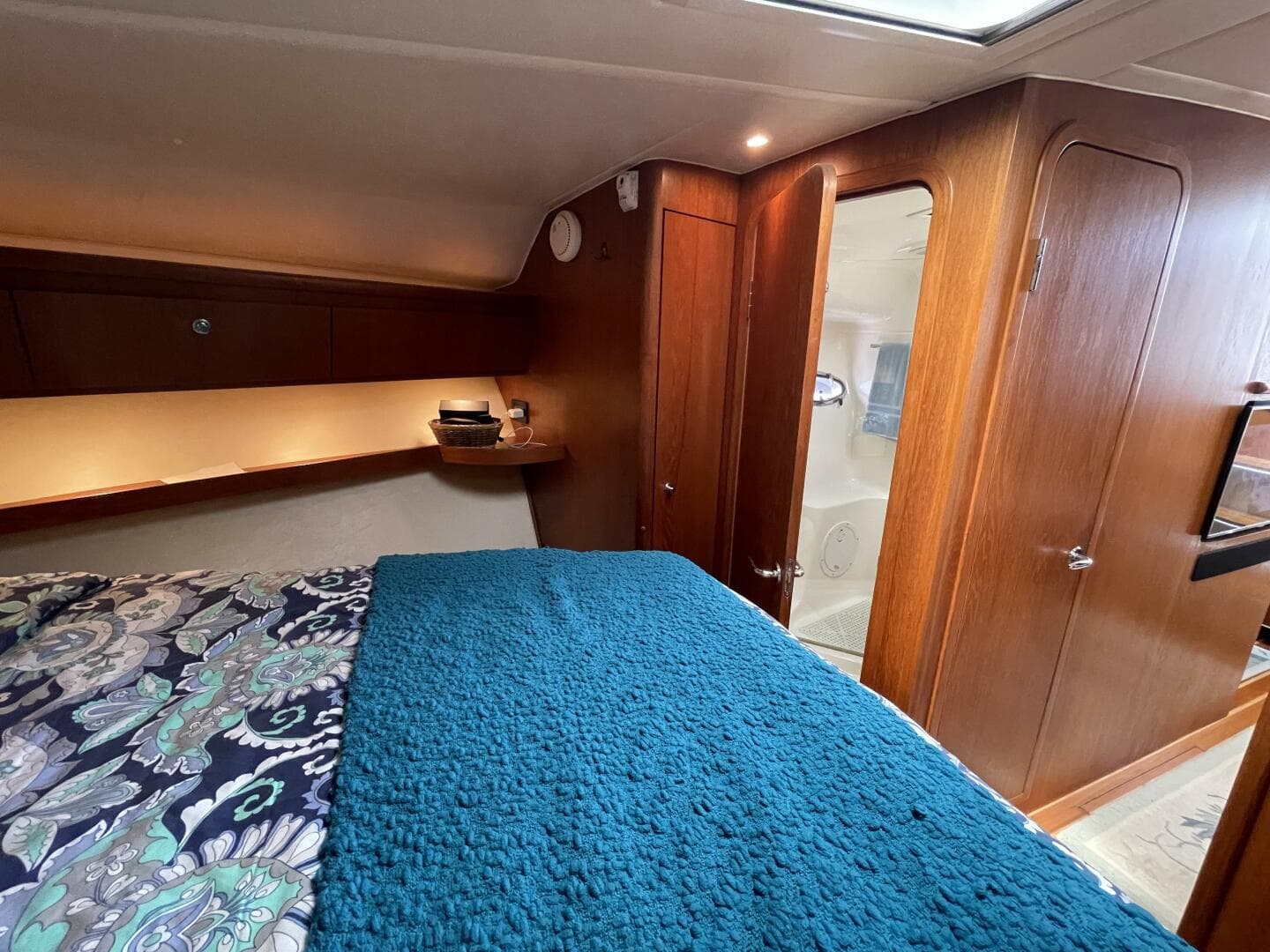 2009 Tiara Yachts 4200 Open — photo 61