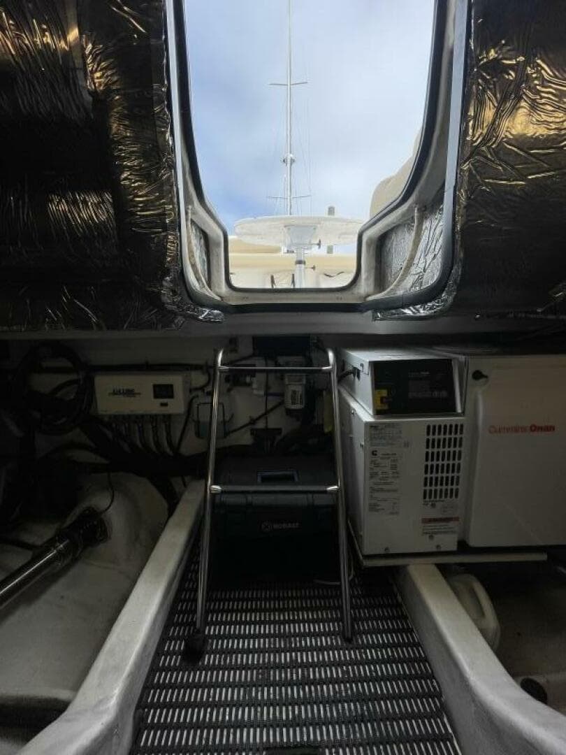 2009 Tiara Yachts 4200 Open — photo 79