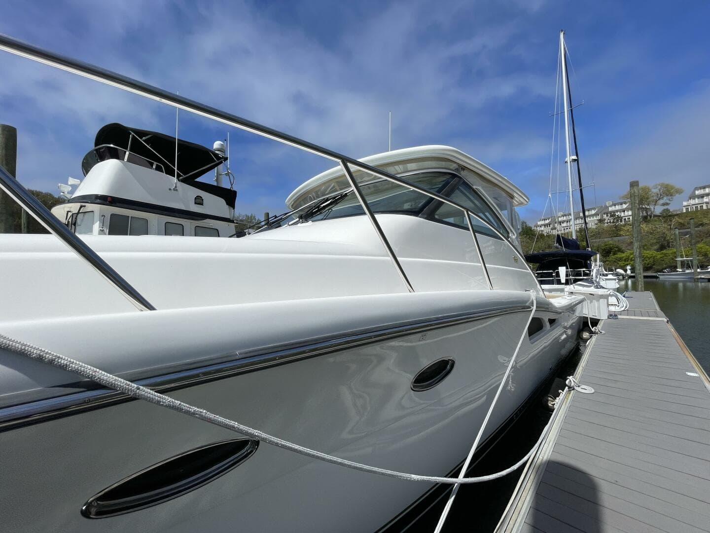2009 Tiara Yachts 4200 Open — photo 6