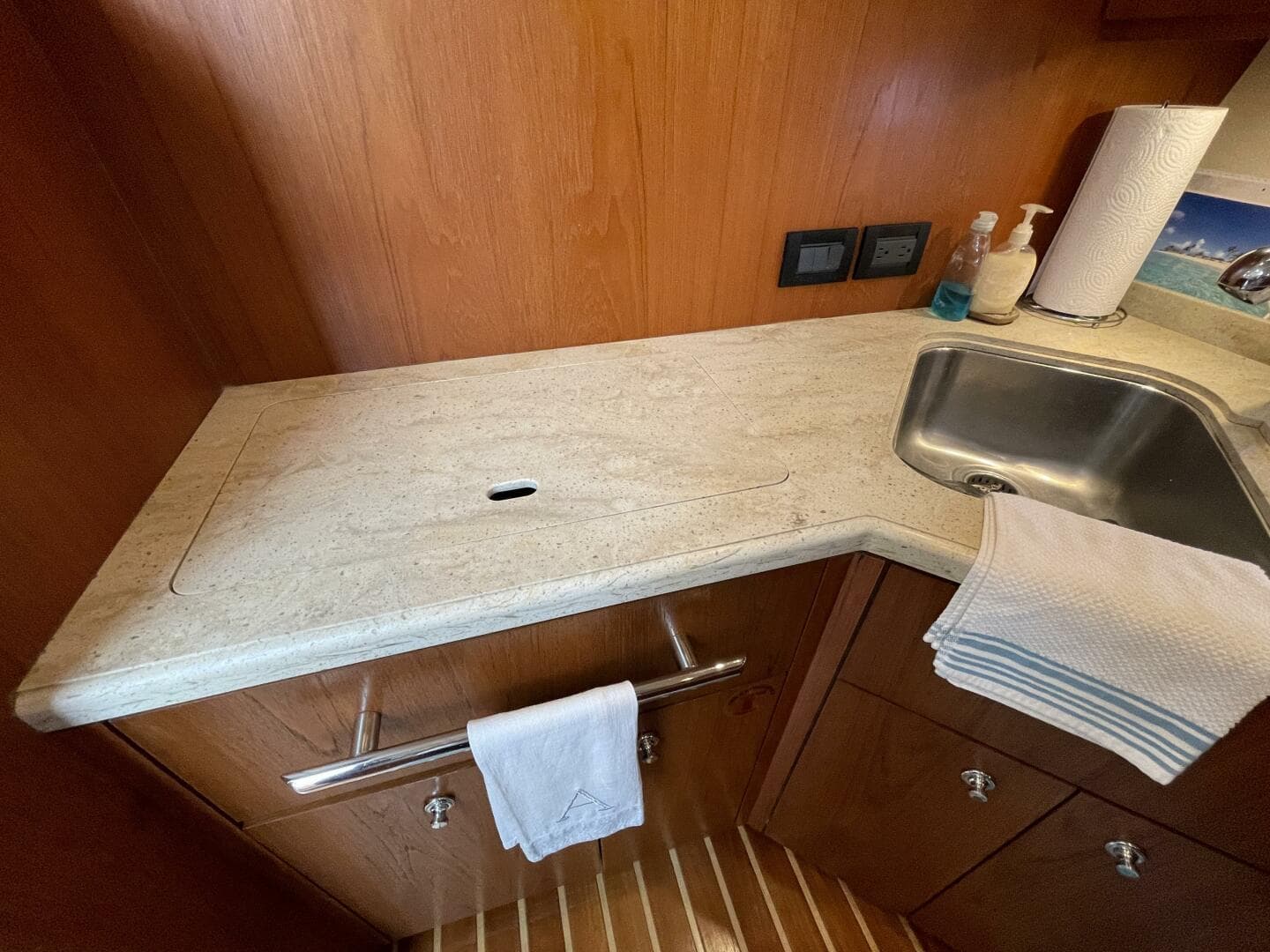 2009 Tiara Yachts 4200 Open — photo 68