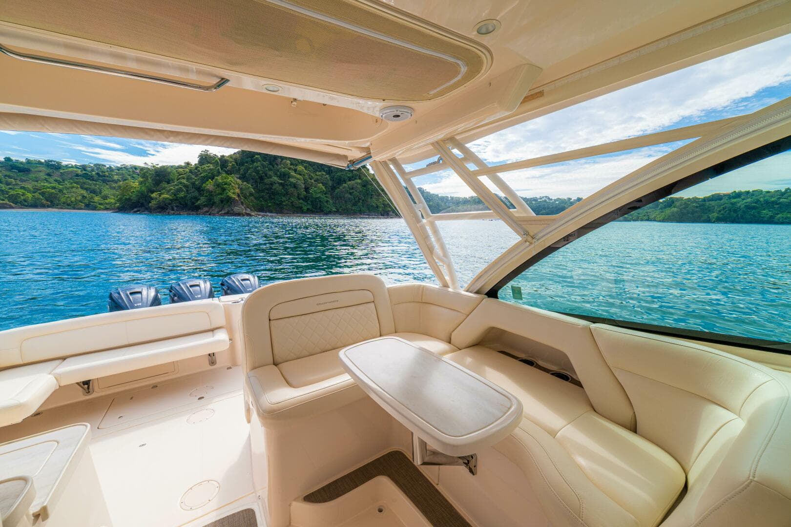 2020 Grady-White Freedom 375 — photo 20