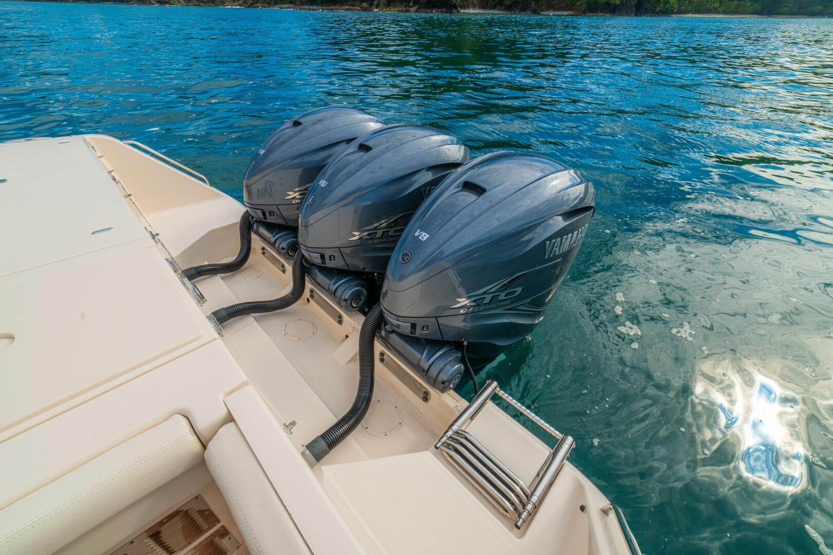 2020 Grady-White Freedom 375 — photo 47