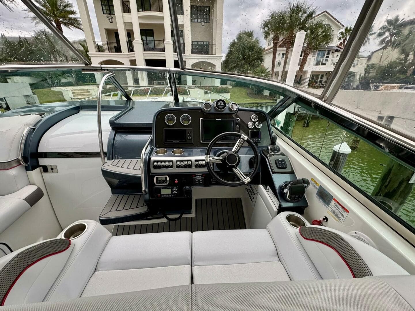 2016 Formula 370 Super Sport — photo 10