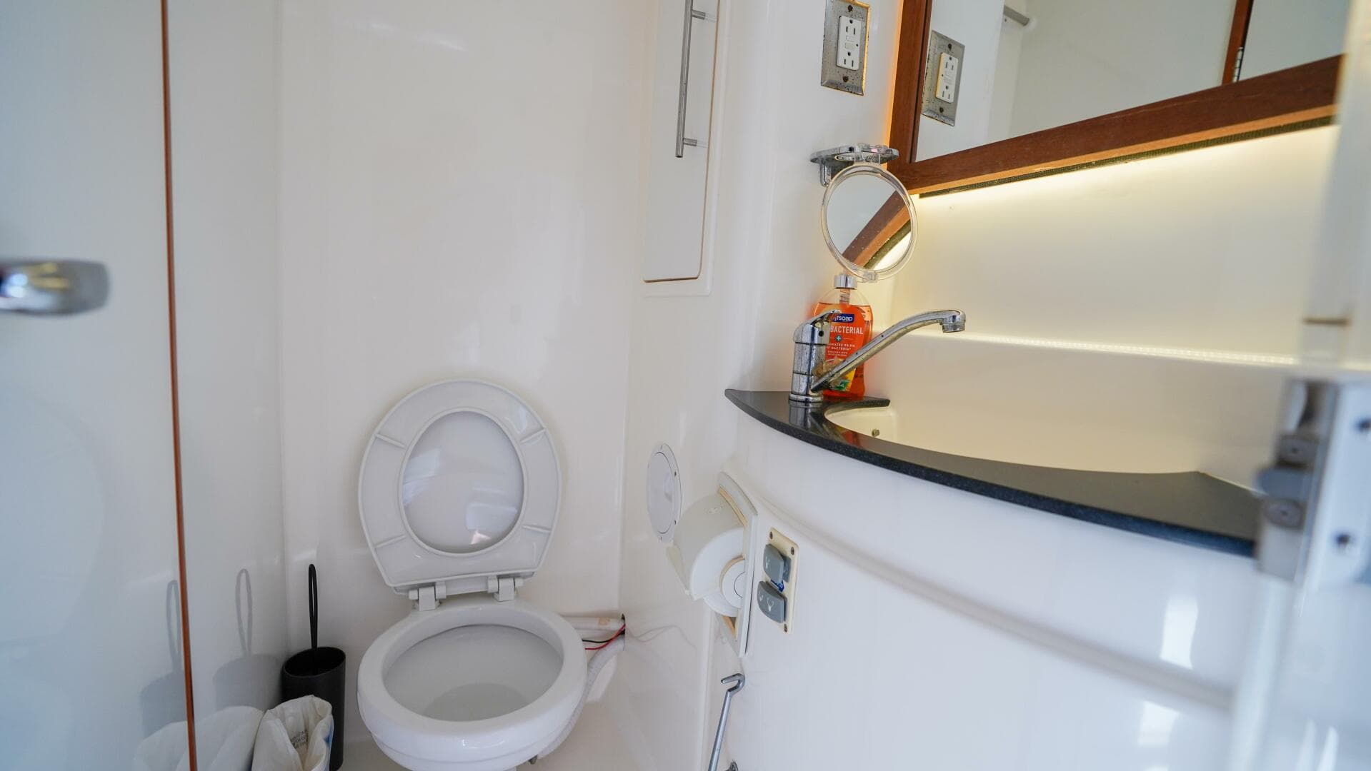 2014 Leopard 58 — photo 29