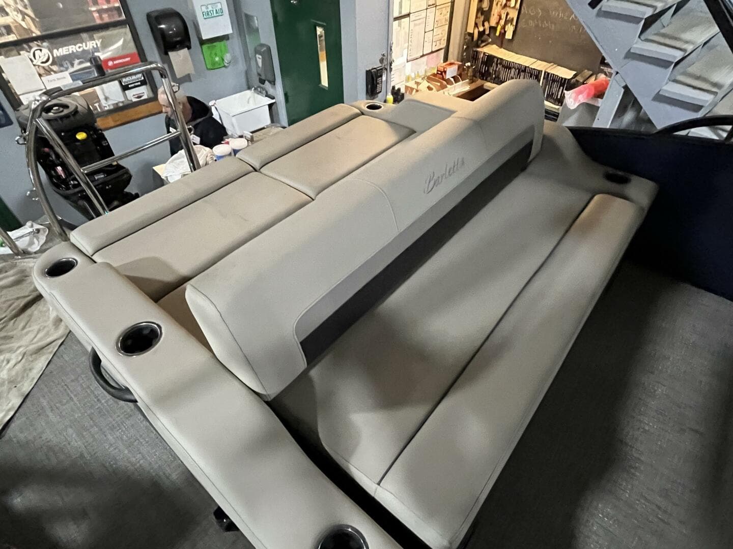 2021 Barletta Cabrio 22 Uc Tri-Toon — photo 17