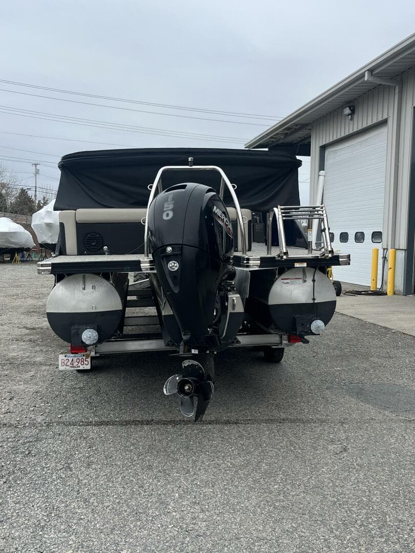 2021 Barletta Cabrio 22 Uc Tri-Toon — photo 3