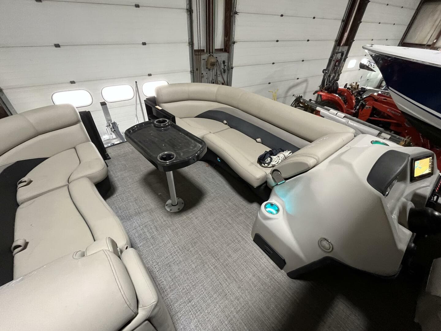 2021 Barletta Cabrio 22 Uc Tri-Toon — photo 14