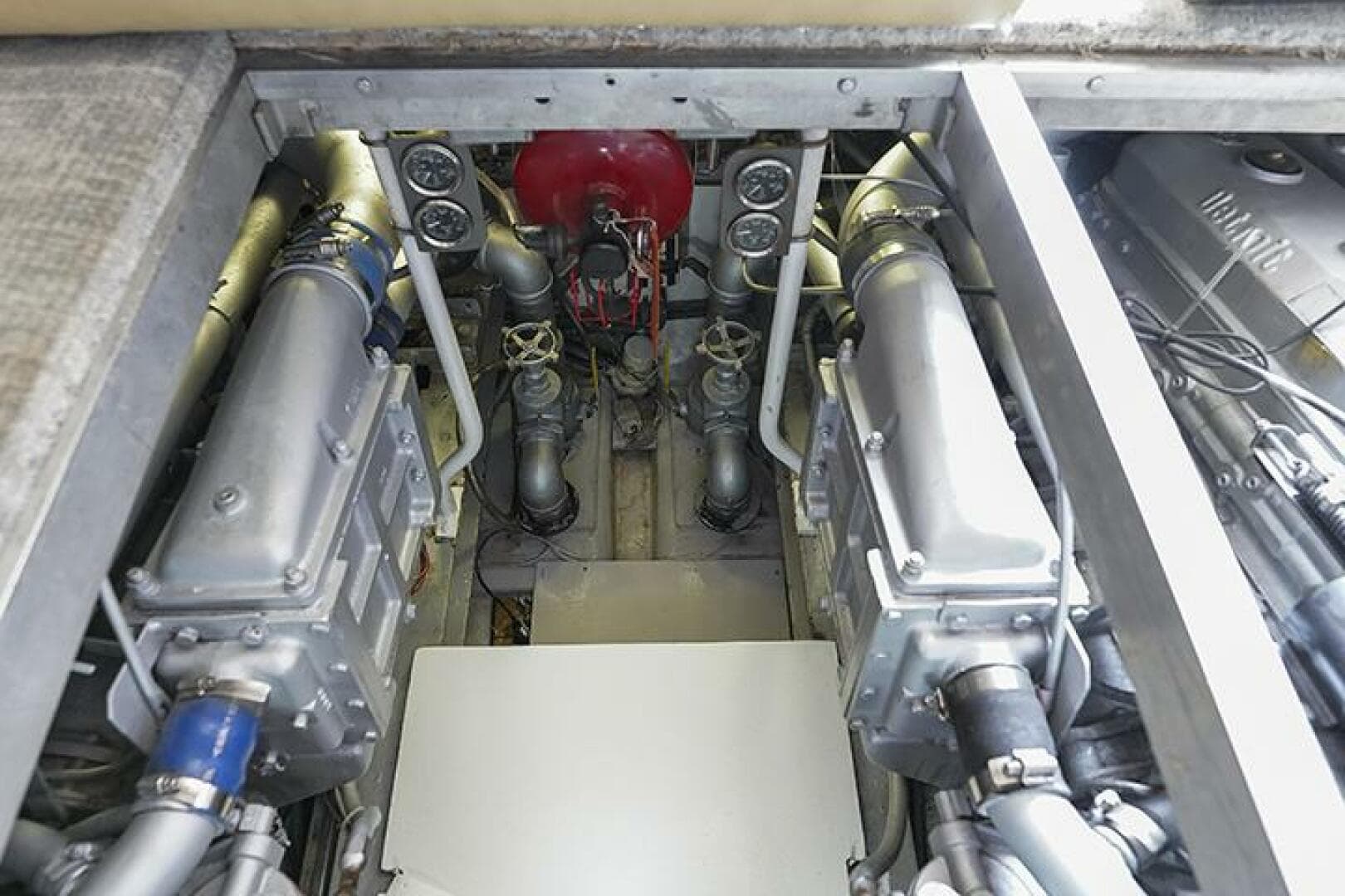 1987 Viking Palm Beach — photo 30