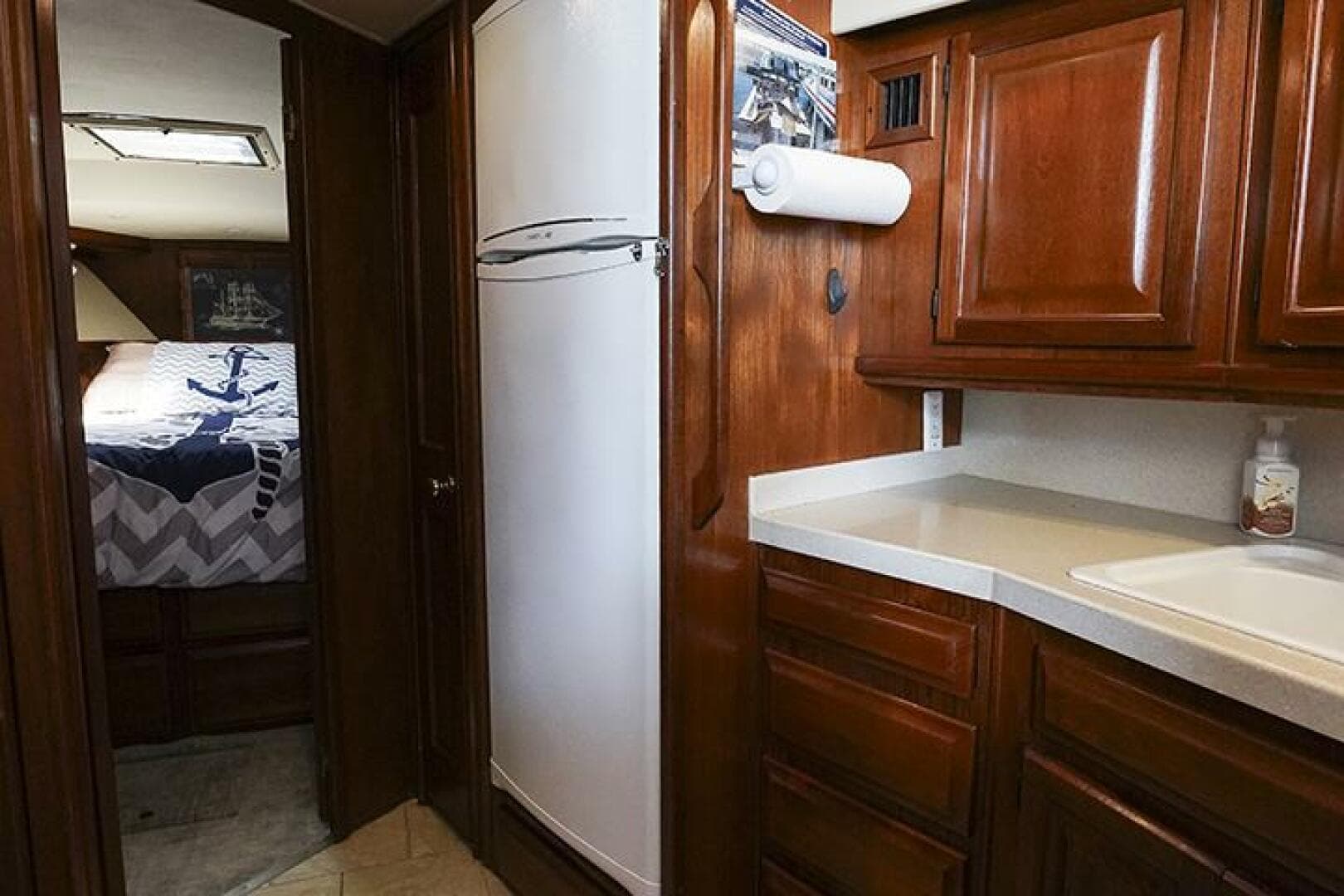 1987 Viking Palm Beach — photo 24