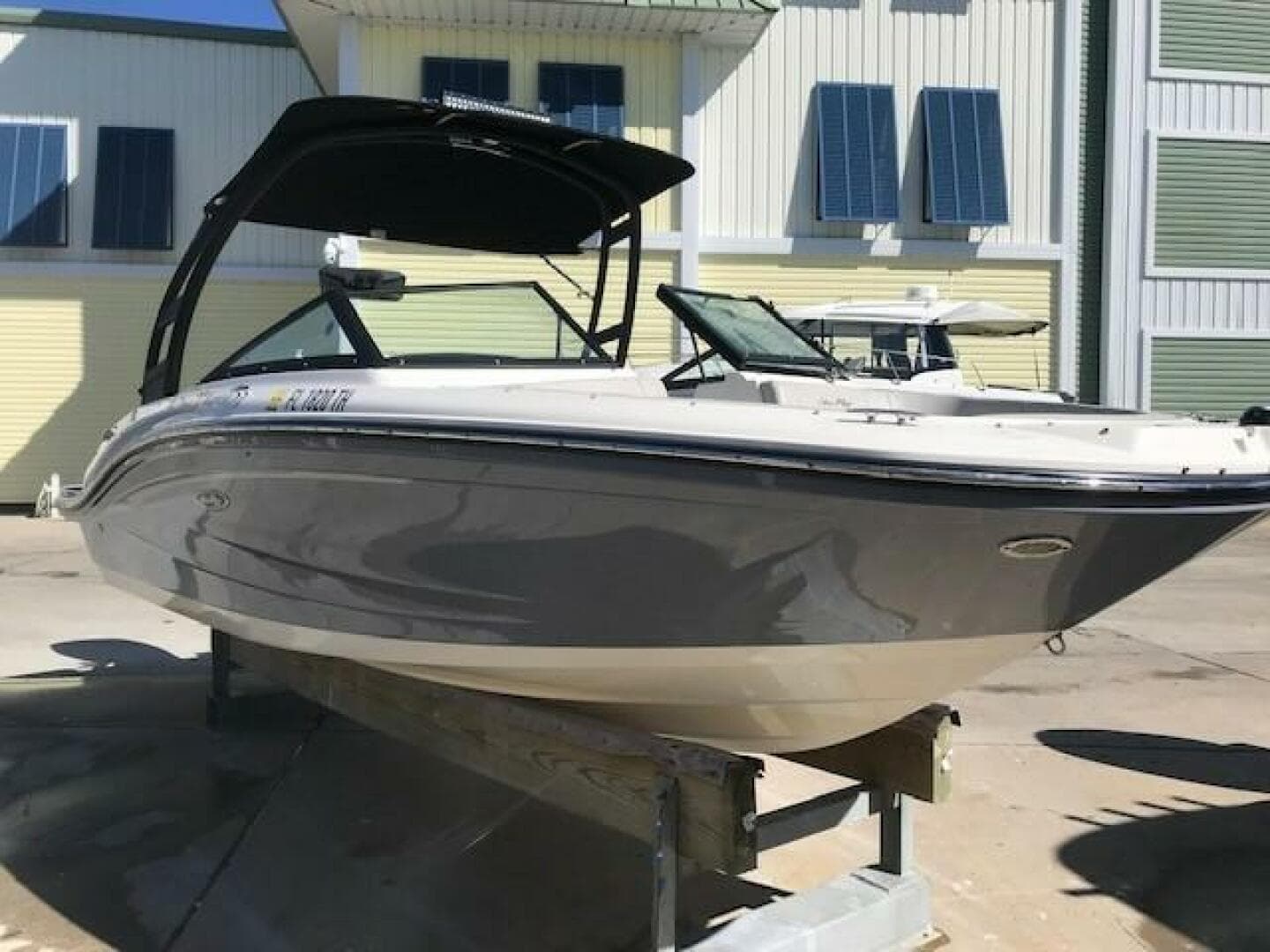 2022 Sea Ray Spx 190 OB — photo 25