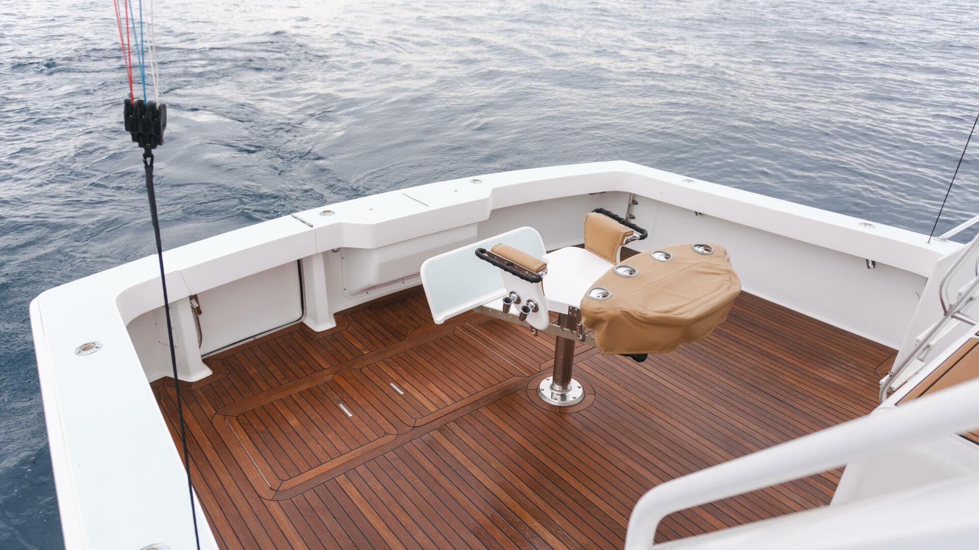 2000 Viking 55 Convertible — photo 3