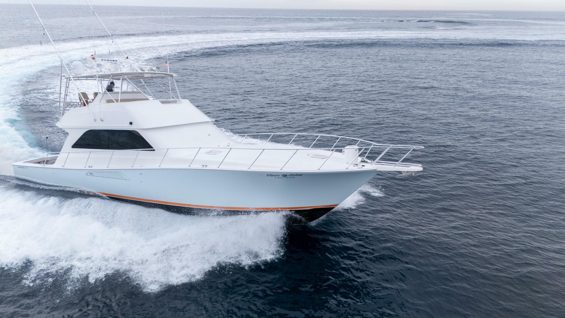 2000 Viking 55 Convertible — photo 47