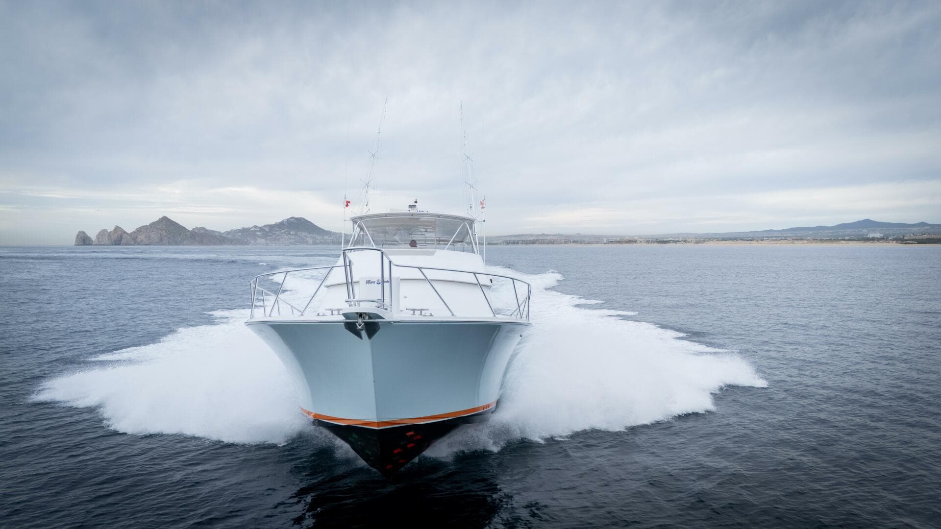 2000 Viking 55 Convertible — photo 38