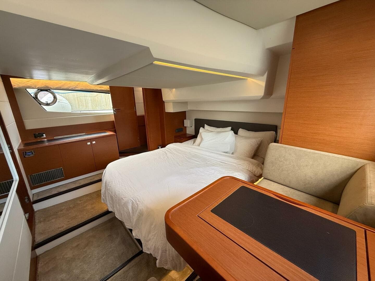 2017 Prestige 500S — photo 44