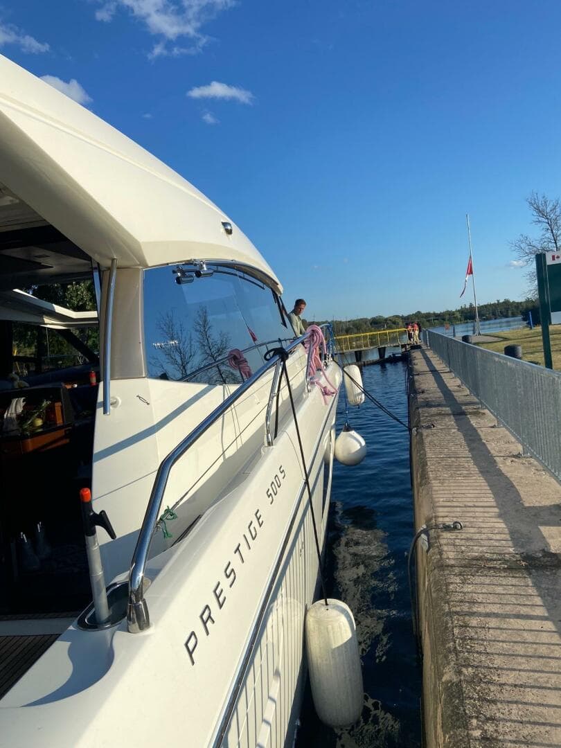 2017 Prestige 500S — photo 18