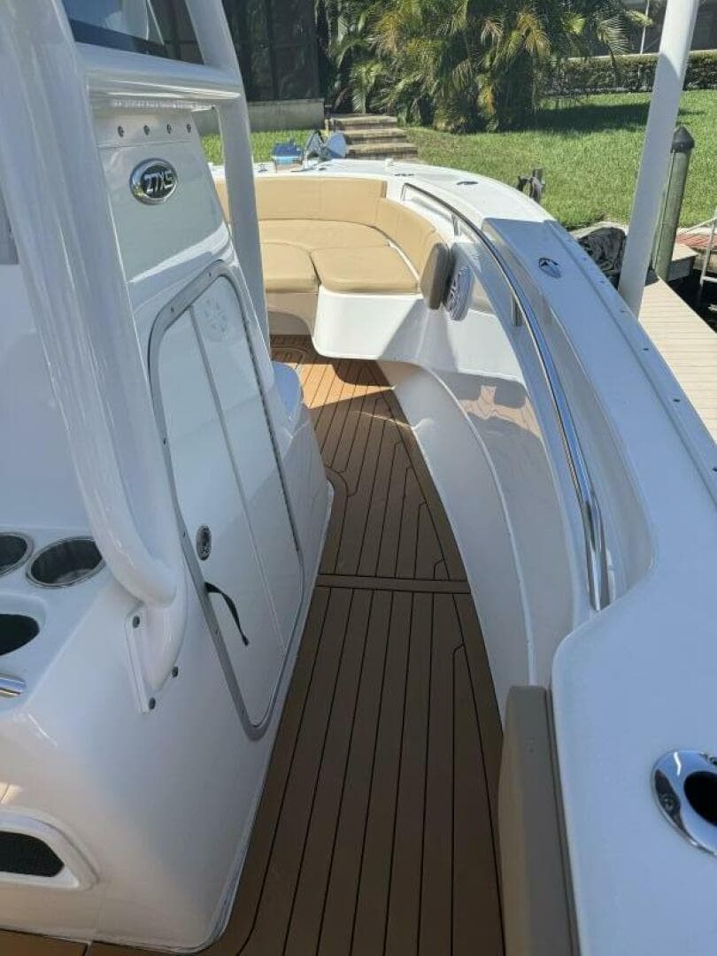 2019 Cape Horn 27 Xs — photo 12