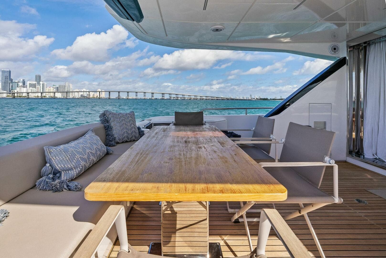 2024 Ferretti Yachts 720 — photo 33