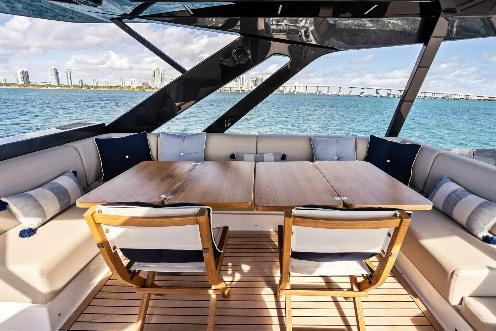 2024 Ferretti Yachts 720 — photo 38