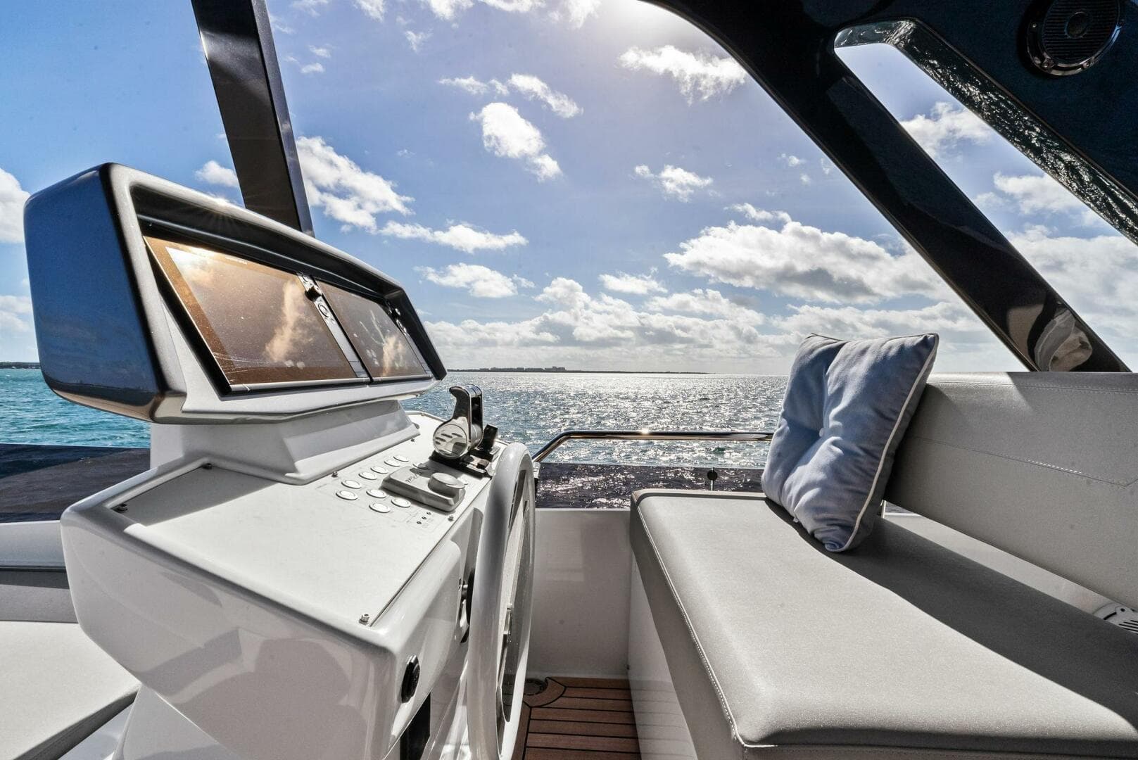 2024 Ferretti Yachts 720 — photo 24