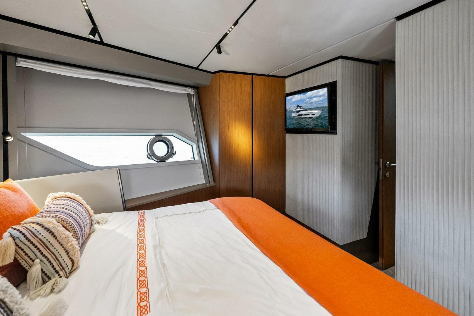 2024 Ferretti Yachts 720 — photo 64