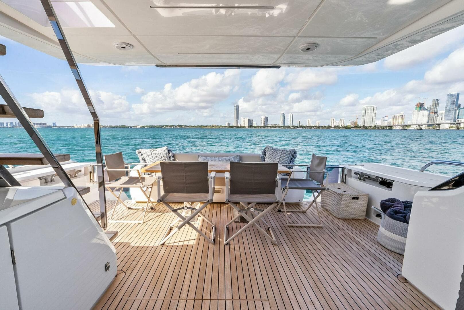 2024 Ferretti Yachts 720 — photo 35