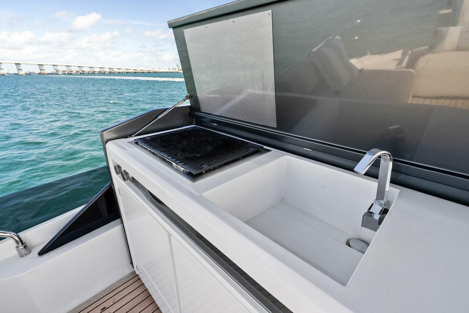 2024 Ferretti Yachts 720 — photo 21