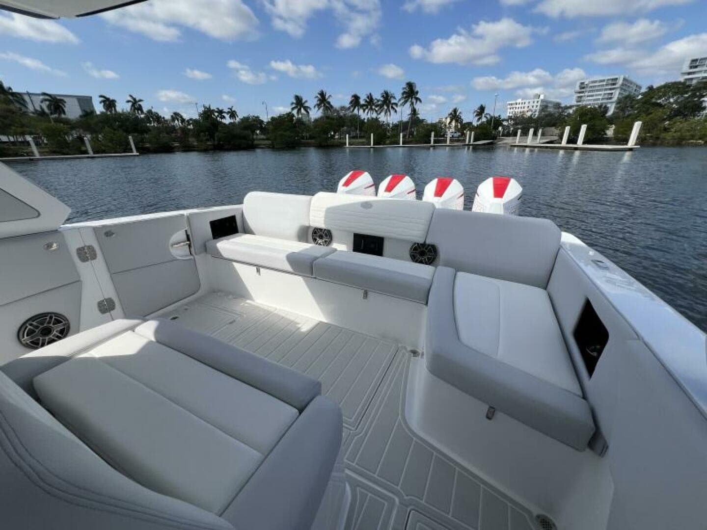 2025 Cigarette Nighthawk — photo 16