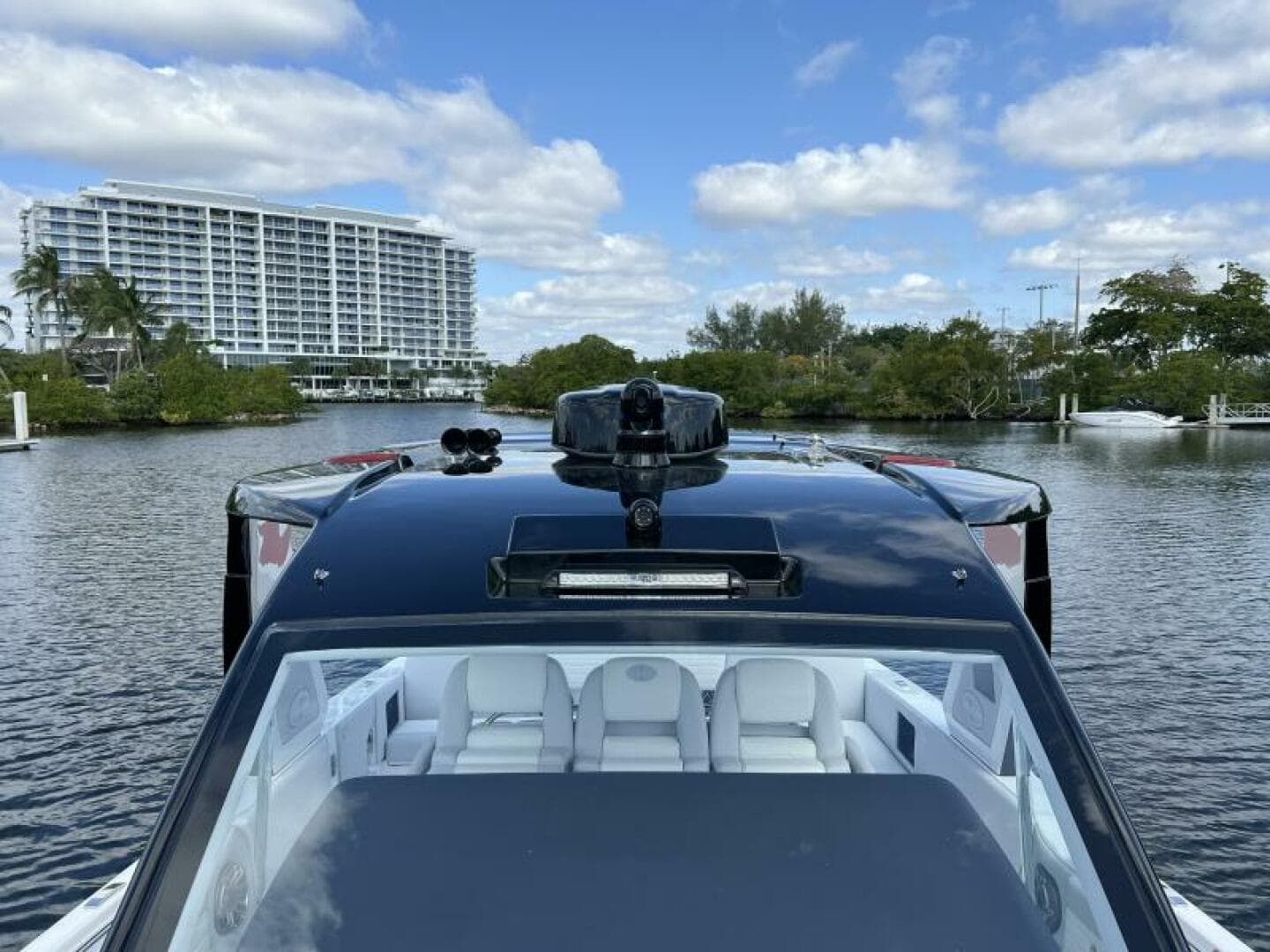 2025 Cigarette Nighthawk — photo 33