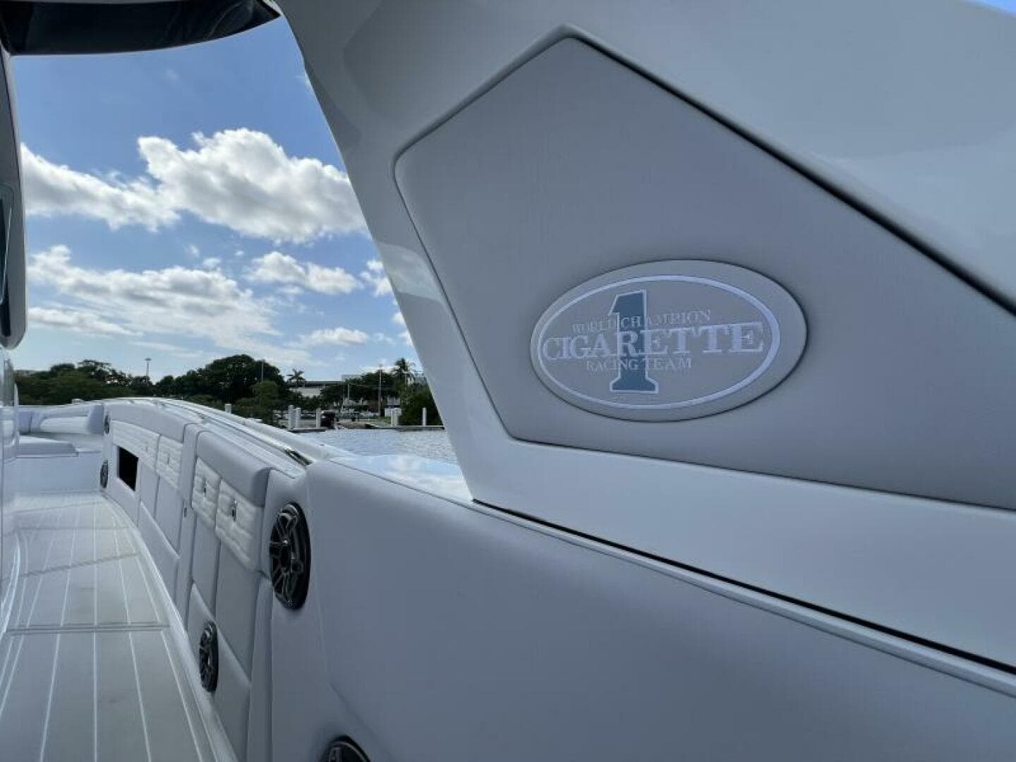 2025 Cigarette Nighthawk — photo 38