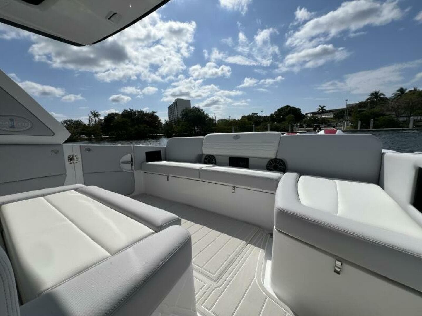 2025 Cigarette Nighthawk — photo 15